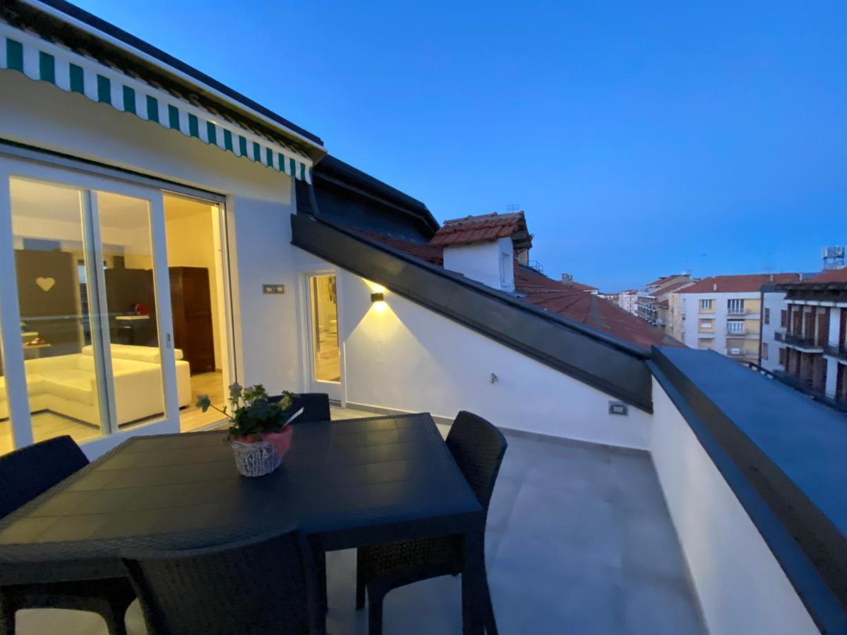 A Cuneo In Terrazza מראה חיצוני תמונה